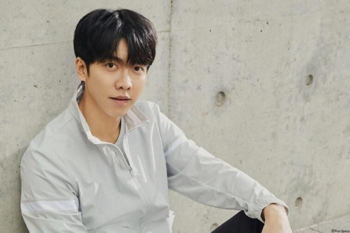 Lee Seung Gi bị quỵt lương trong 18 năm. Ảnh: Allkpop.