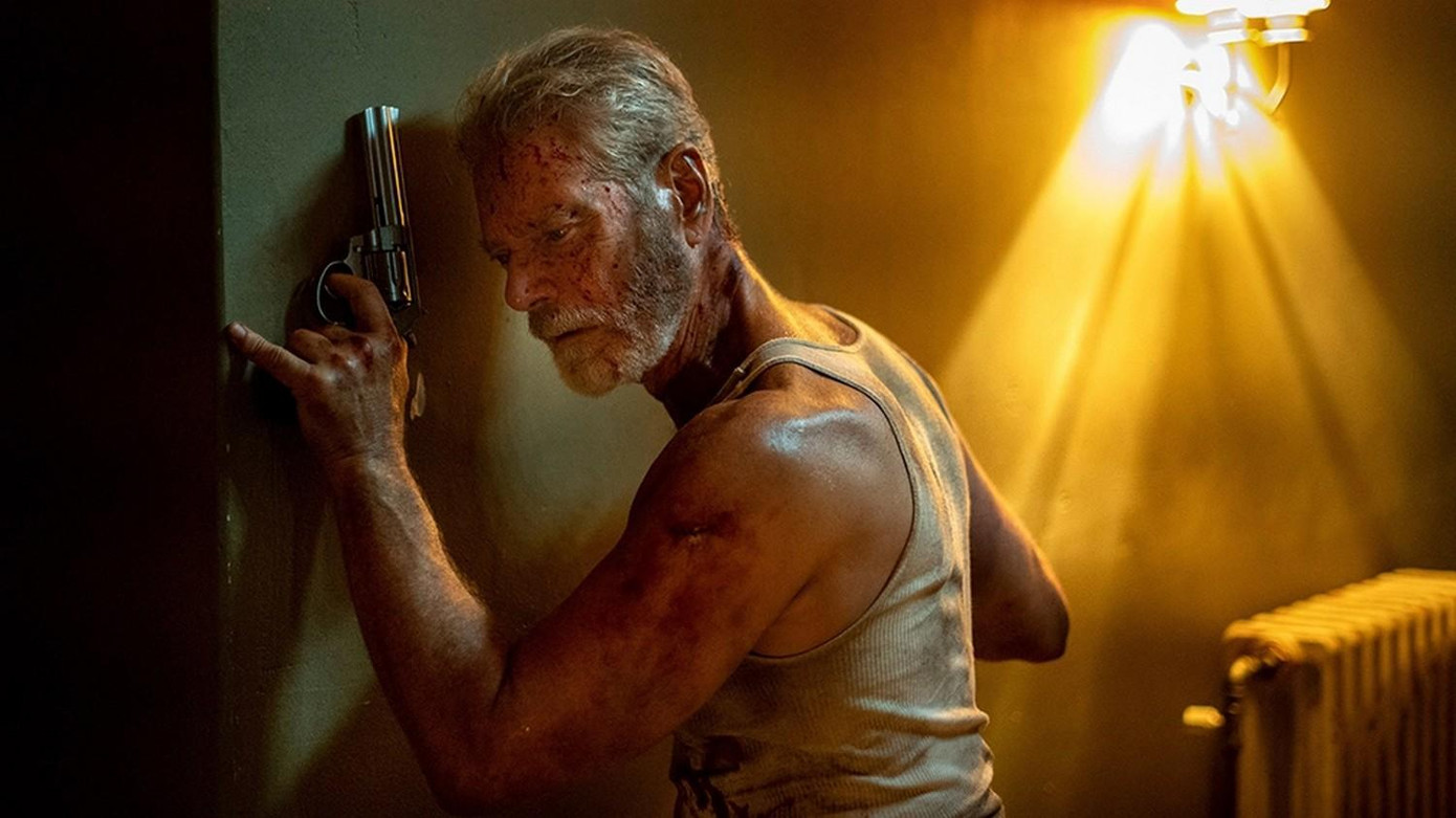 Nhân vật phản diện Miles Quaritch của Stephen Lang là một trong những điểm ấn tượng trong Avatar (2009). Nhân vật phản diện Miles Quaritch của Stephen Lang là một trong những điểm ấn tượng trong Avatar (2009).