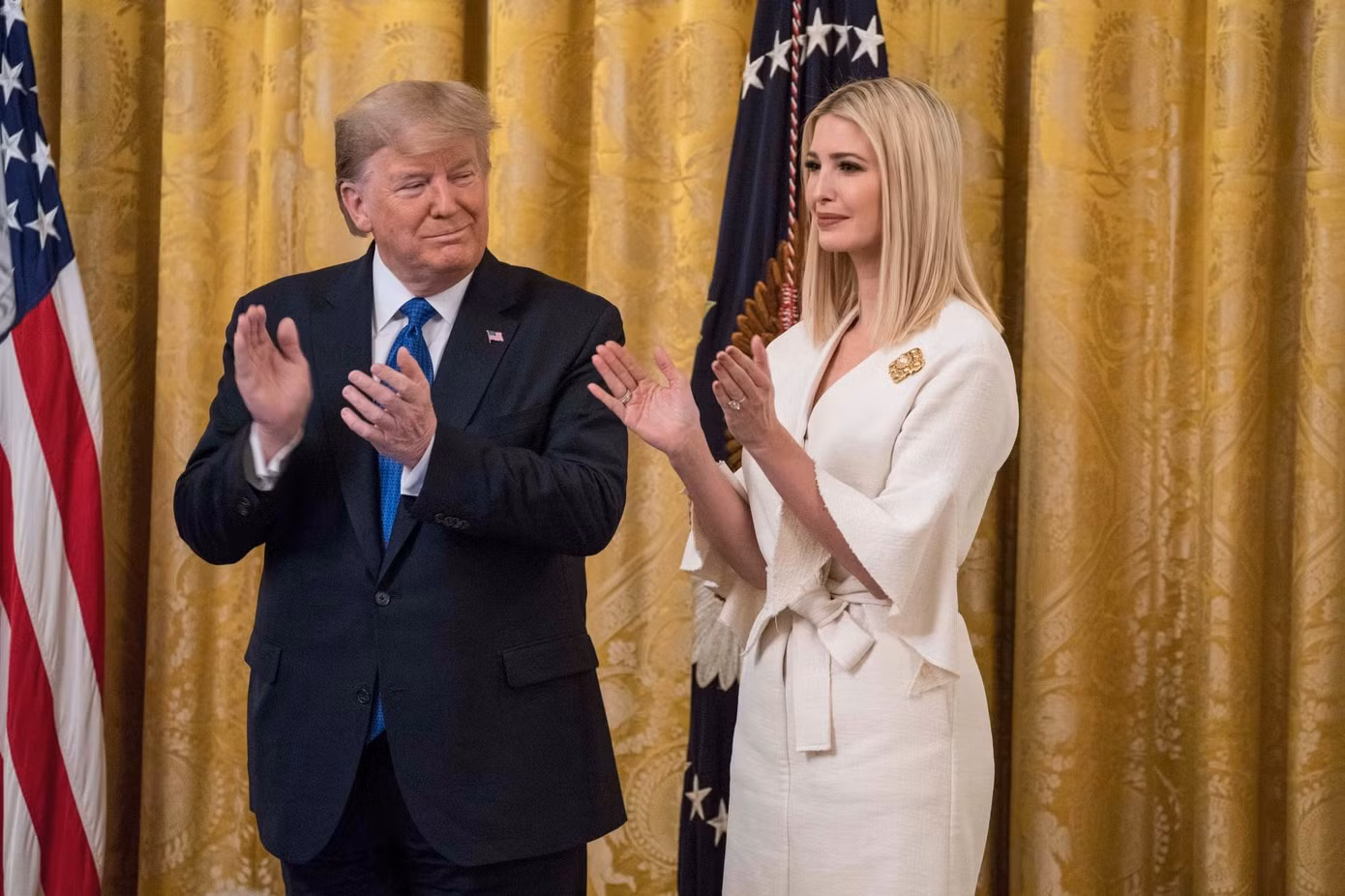 Ivanka Trump đã rời xa chính trị nhưng vẫn thường xuyên thể hiện sự ủng hộ với cha. Ảnh: Getty Images.