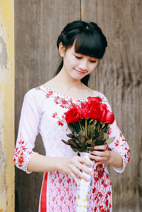 Top 10 thiếu nữ duyên dáng nhất ĐH Công đoàn ảnh 2