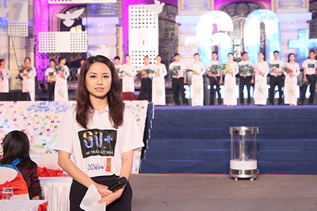 Đồng loạt tắt đèn hưởng ứng Giờ trái đất 2014 ảnh 19