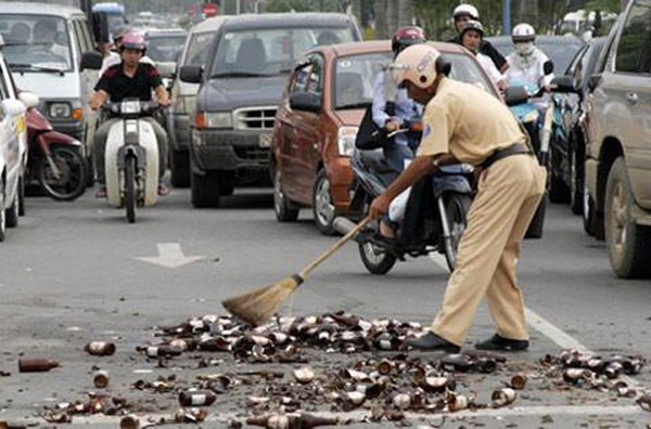 'Chết mê' vì hành động đẹp của CSGT tại Đà Nẵng ảnh 5