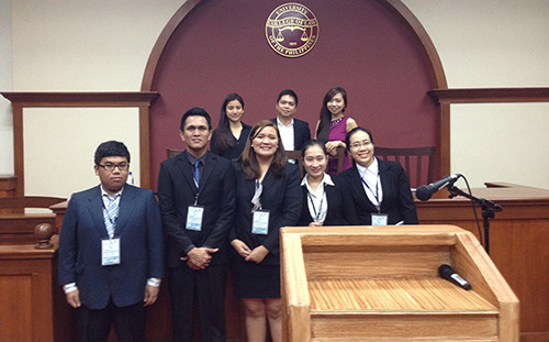 Nữ thủ khoa xuất sắc đầu tiên của Học viện Ngoại giao ảnh 1