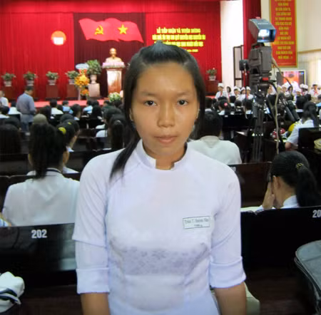 Trong suốt 10 năm học, Trần Thị Quỳnh Trang - học sinh lớp 10 A9 Trường THPT Trần Đại Nghĩa luôn chiếm giữ vị trí nhất lớp