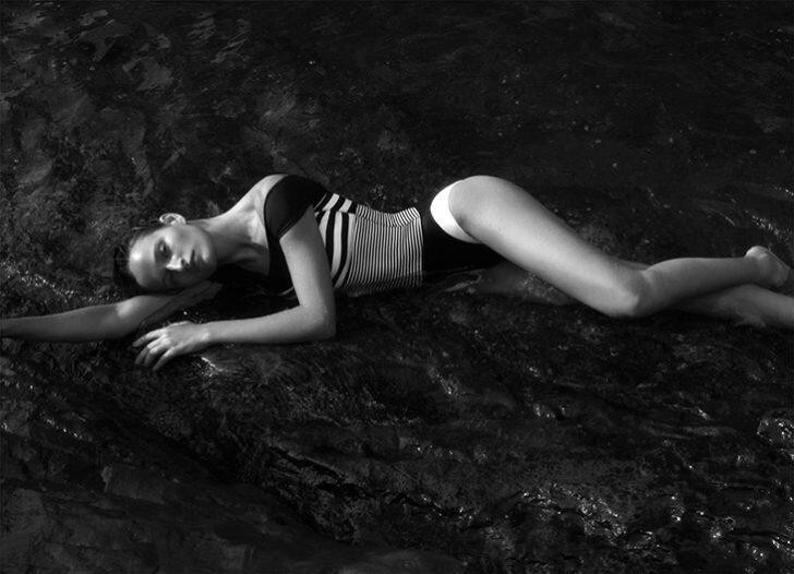 Addie Bach thả dáng đẹp như tạc tượng, phô võng eo uốn lượn tuyệt đẹp Addie Bach thả dáng đẹp như tạc tượng, phô võng eo uốn lượn tuyệt đẹp