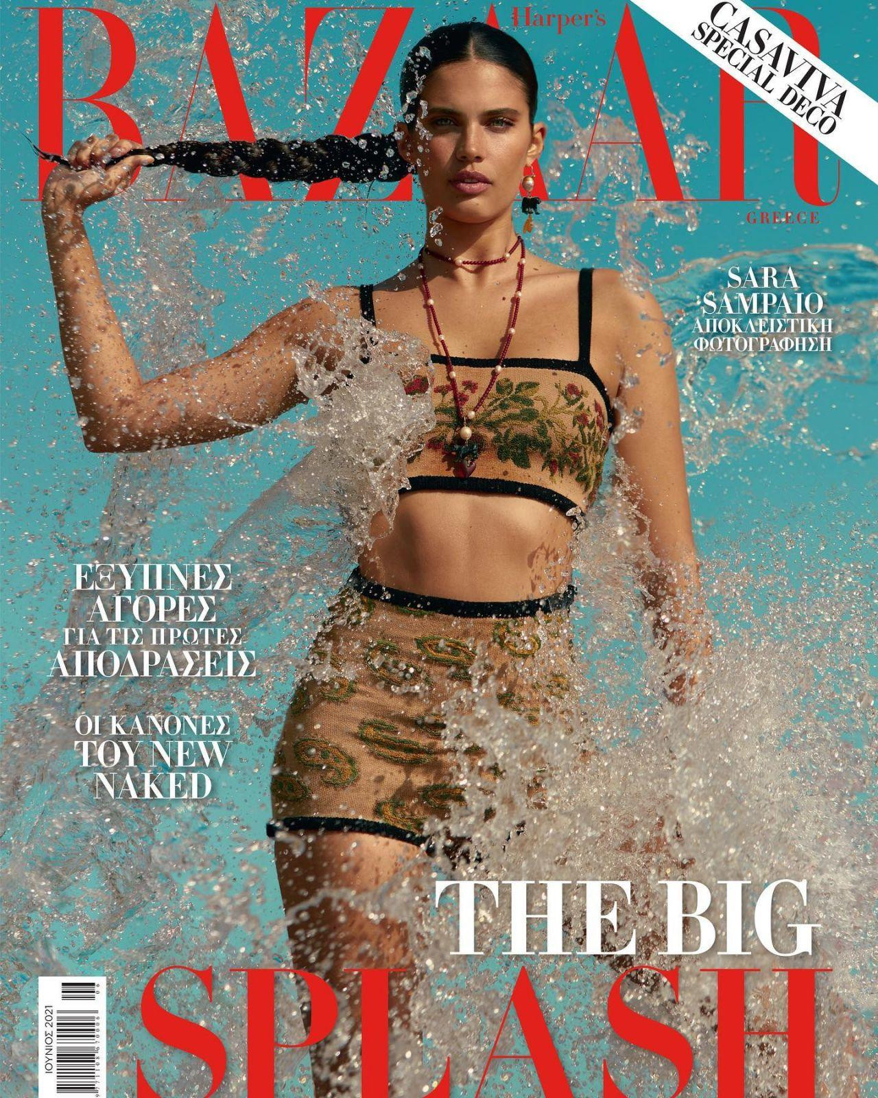 Người đẹp đến từ Bồ Đào Nha khoe body đẹp như tượng tạc, gương mặt với thần thần thái sắc lạnh nhưng đầy mê hoặc trên trang bìa khiến người nhìn không thể rời mắt.