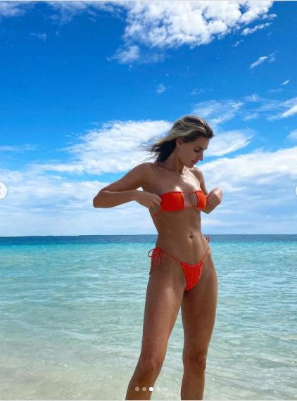 Hoa hậu Hoàn vũ thế giới năm 2008 được tổ chức tại Nha Trang, Việt Nam. Cô cùng các thí sinh đã được trải nghiệm ẩm thực, thắng cảnh đẹp của một trong những điểm đến nổi tiếng ở nước ta.