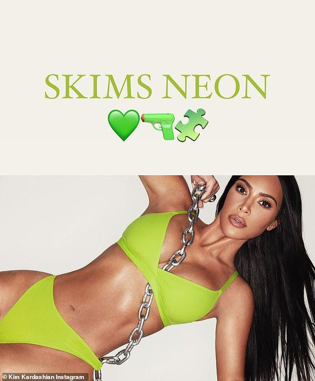 Bộ ảnh được tung lên trang Instagram chính thức của thương hiệu SKIMS cho chính cô sáng lập và ngay lập tức gây "bão" mạng xã hội.