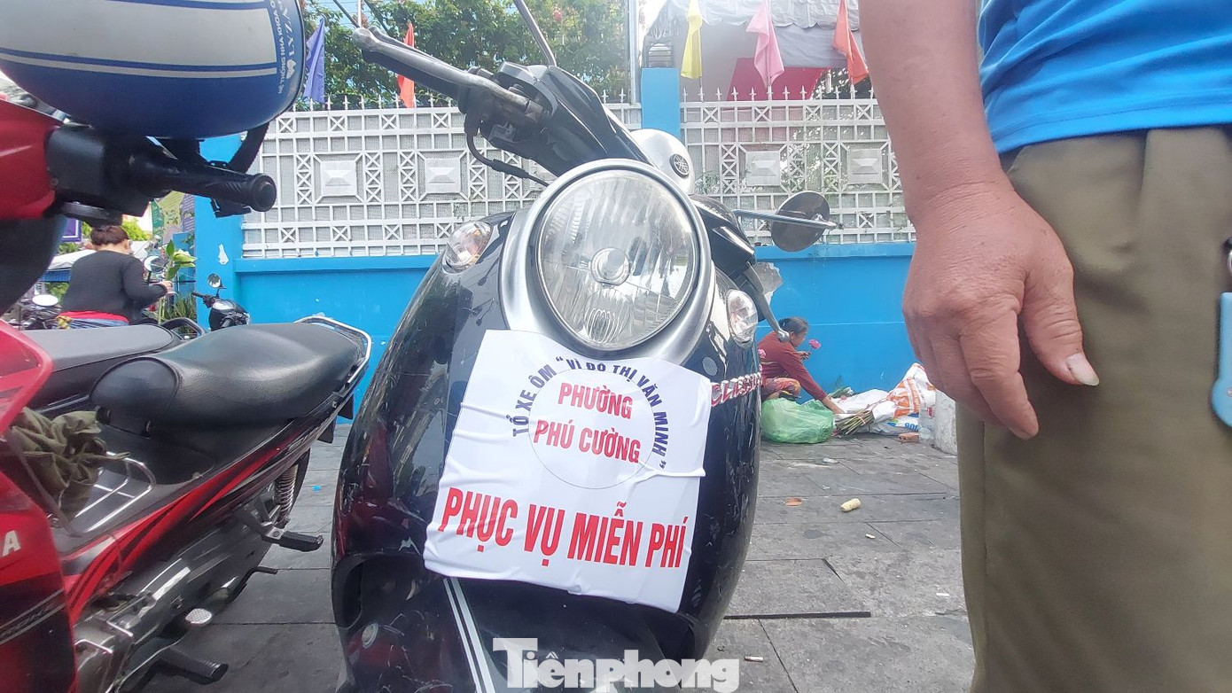 Xe ôm miễn phí phục vụ du khách, người dân Xe ôm miễn phí phục vụ du khách, người dân