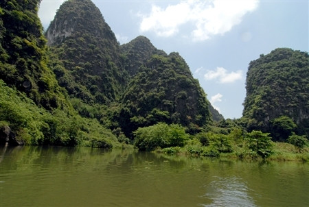 Thiên nhiên hữu tình tại Tràng An