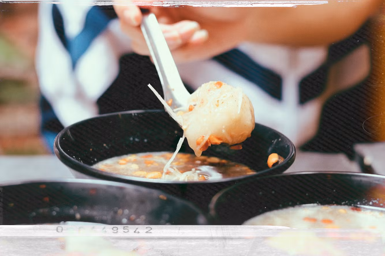 Bánh trôi tàu: Món ăn khiến bạn chỉ muốn xuýt xoa hơi ấm chiều đông những ngày cuối năm ảnh 5