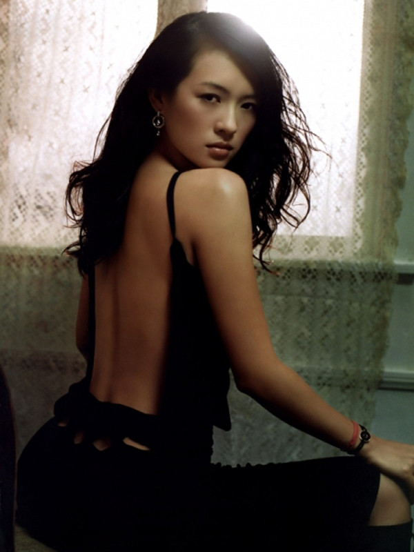 Nàng kiều nữ từng được mệnh danh là “người đẹp nhất màn ảnh Hoa ngữ” này đang vướng phải tin đồn là gái gọi cao cấp cho các 