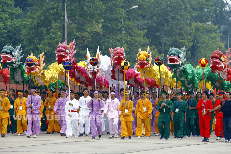 Toàn cảnh lễ diễu binh, diễu hành mừng Đại lễ ảnh 19