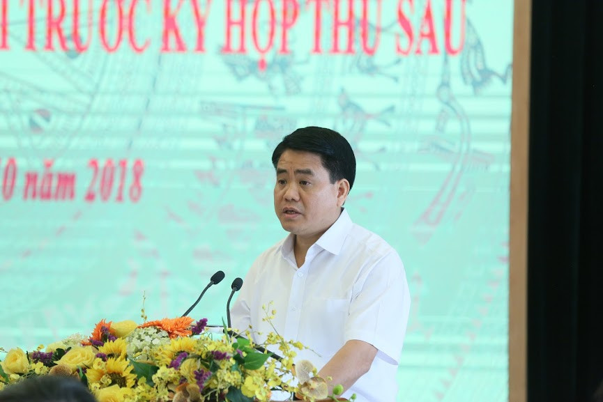 Dân Thủ đô 'kêu trời' vì loạt cao ốc đu bám hai bên tuyến phố chỉ rộng gần 10m ảnh 16