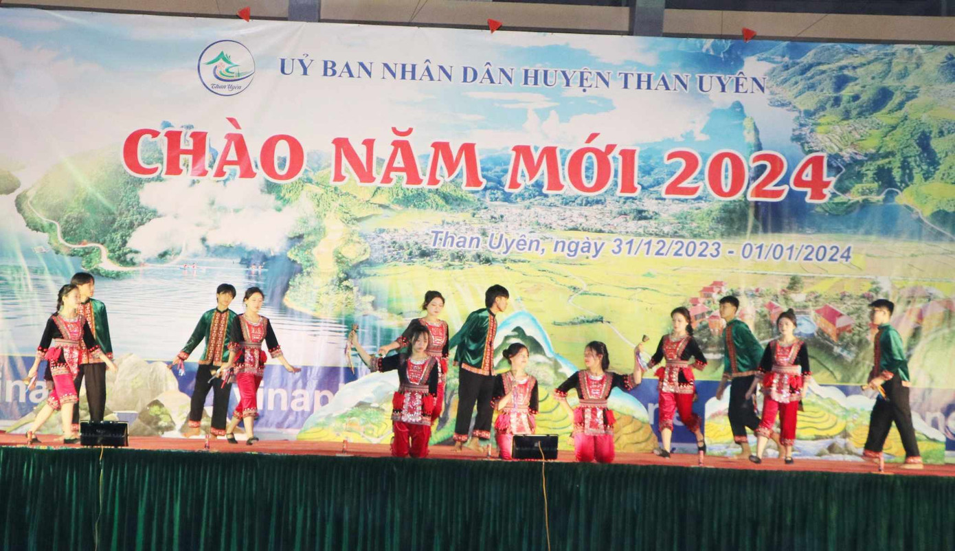 Năm 2024 - Năm của niềm tin và hy vọng ảnh 52 Năm 2024 - Năm của niềm tin và hy vọng ảnh 52