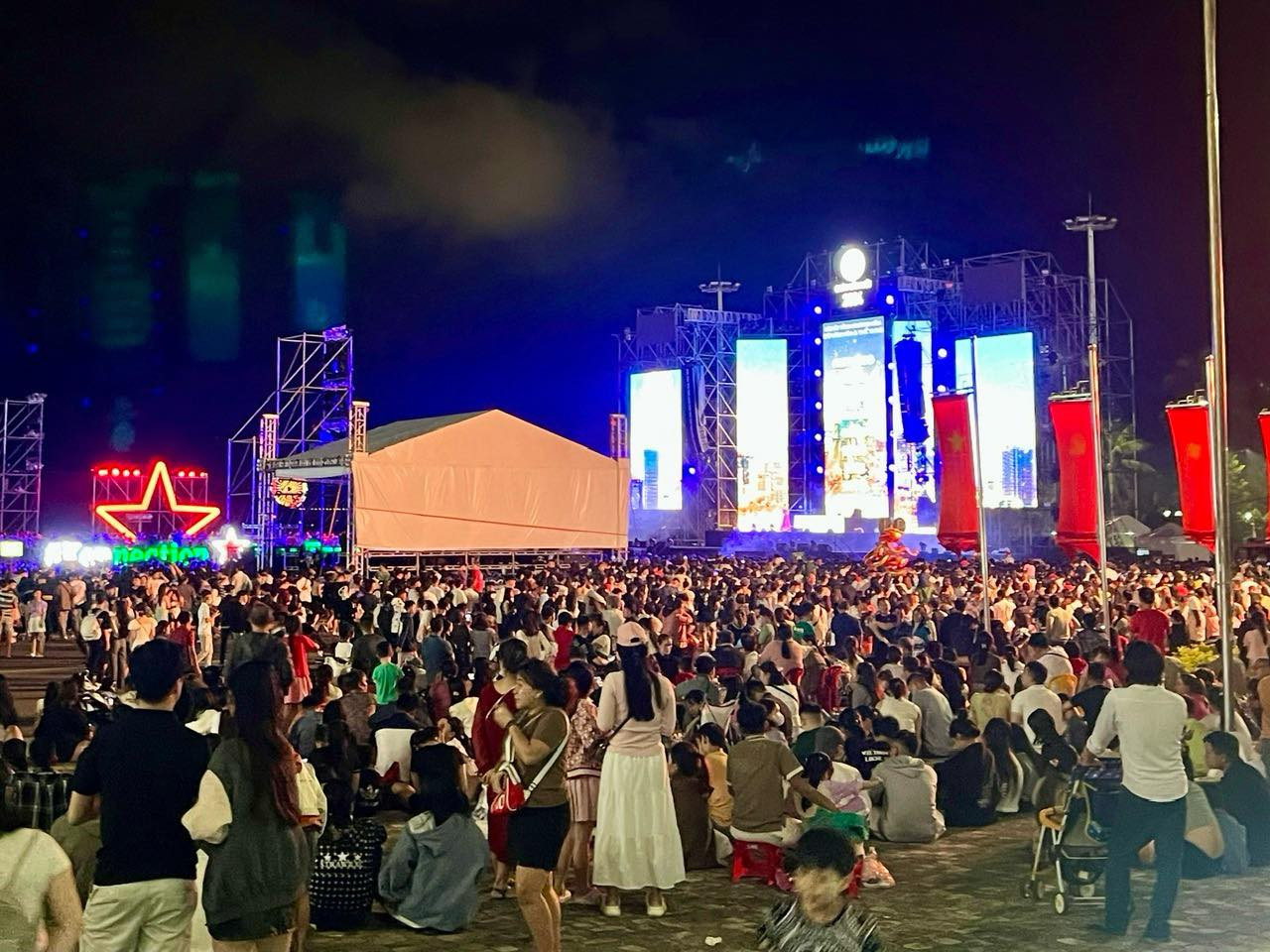 Năm 2024 - Năm của niềm tin và hy vọng ảnh 81 Năm 2024 - Năm của niềm tin và hy vọng ảnh 81