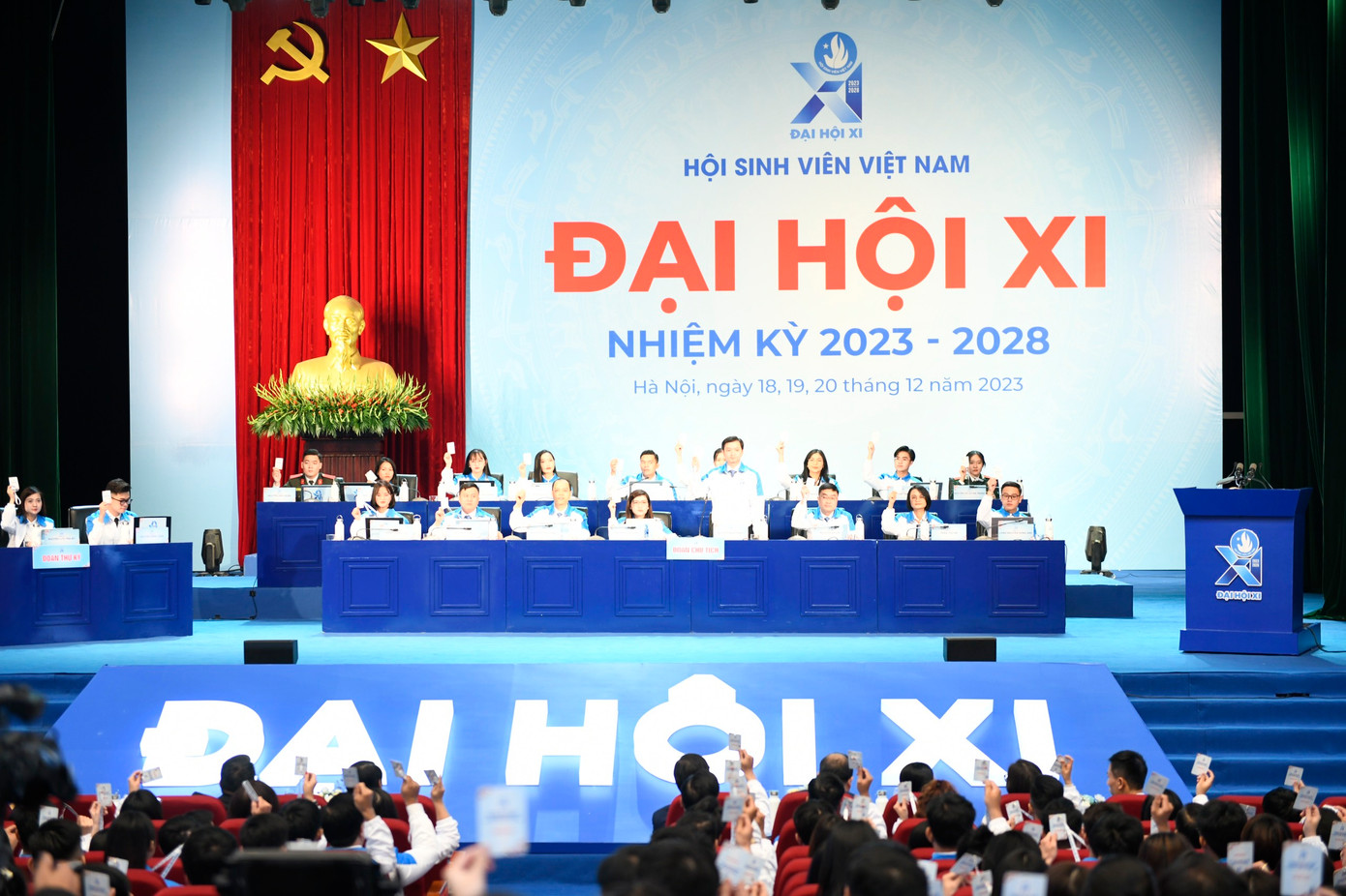 Vững bản sắc - Giàu khát vọng - Kiến tạo tương lai - Dựng xây đất nước ảnh 34