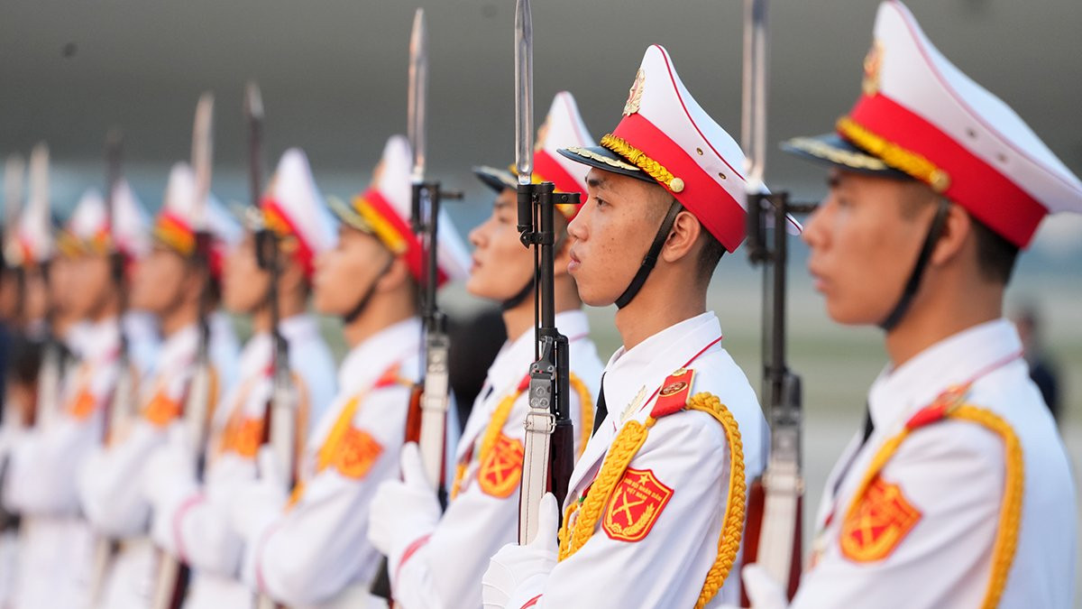 Đội tiêu binh danh dự tại lễ tiễn Tổng Bí thư, Chủ tịch nước Trung Quốc Tập Cận Bình và Phu nhân.