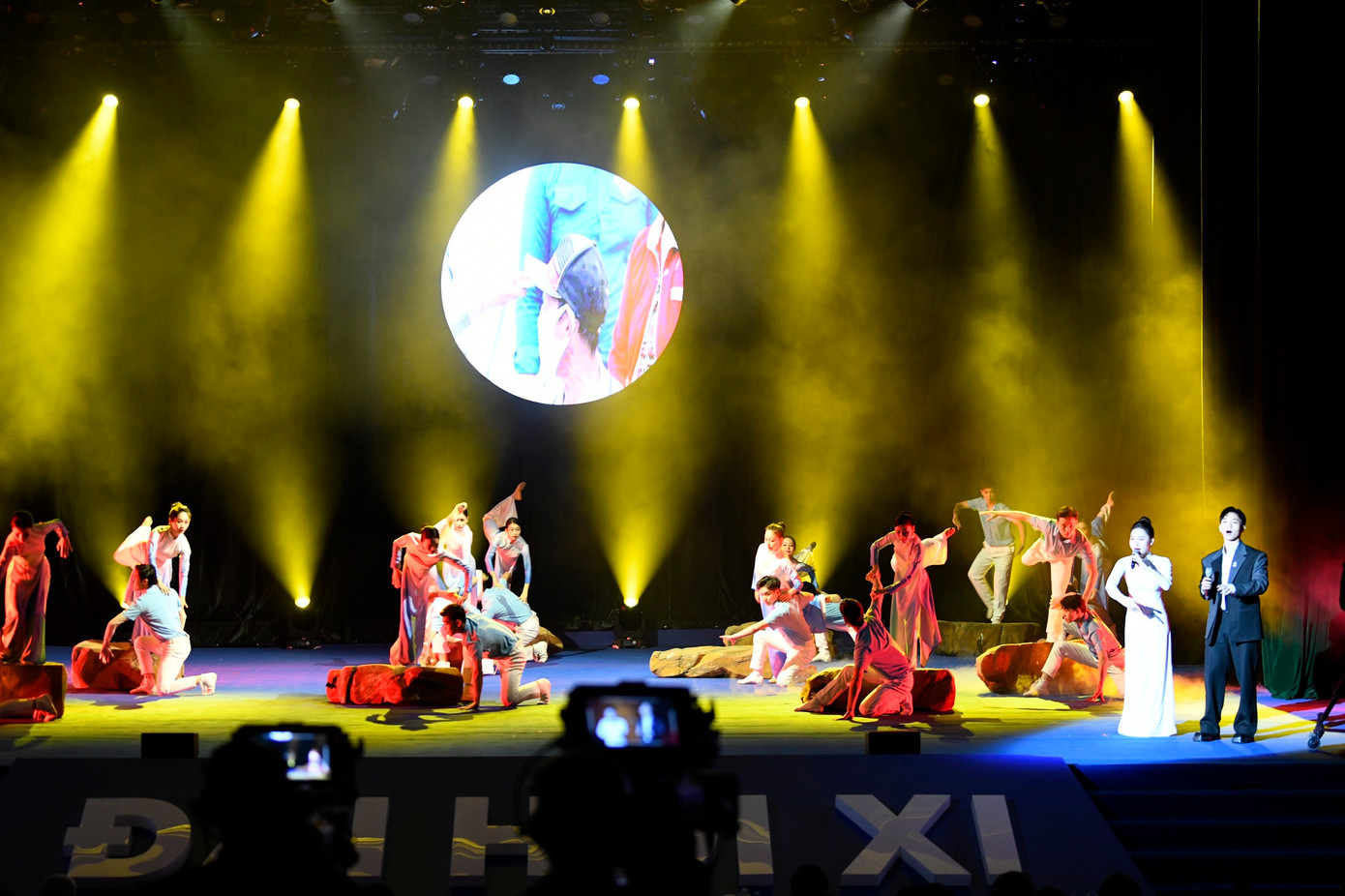 Ra mắt Ban Chấp hành T.Ư Hội Sinh viên Việt Nam khoá XI ảnh 20