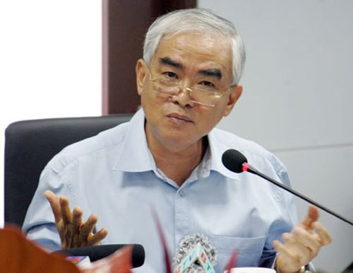 Chủ tịch Lê Hùng Dũng xin tự giảm lương 50% để làm gương