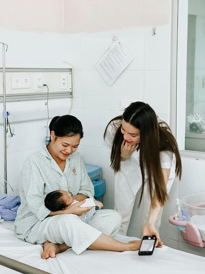 Hồ Ngọc Hà đi từ thiện vẫn bị ‘ném đá’ vì lý do không ngờ ảnh 2