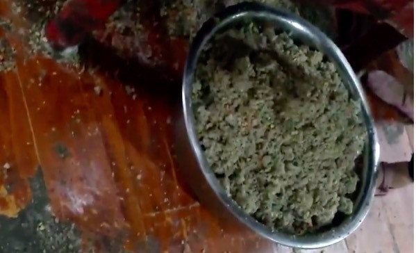 Cảnh kinh dị trong xưởng làm bánh trung thu ở Trung Quốc ảnh 2