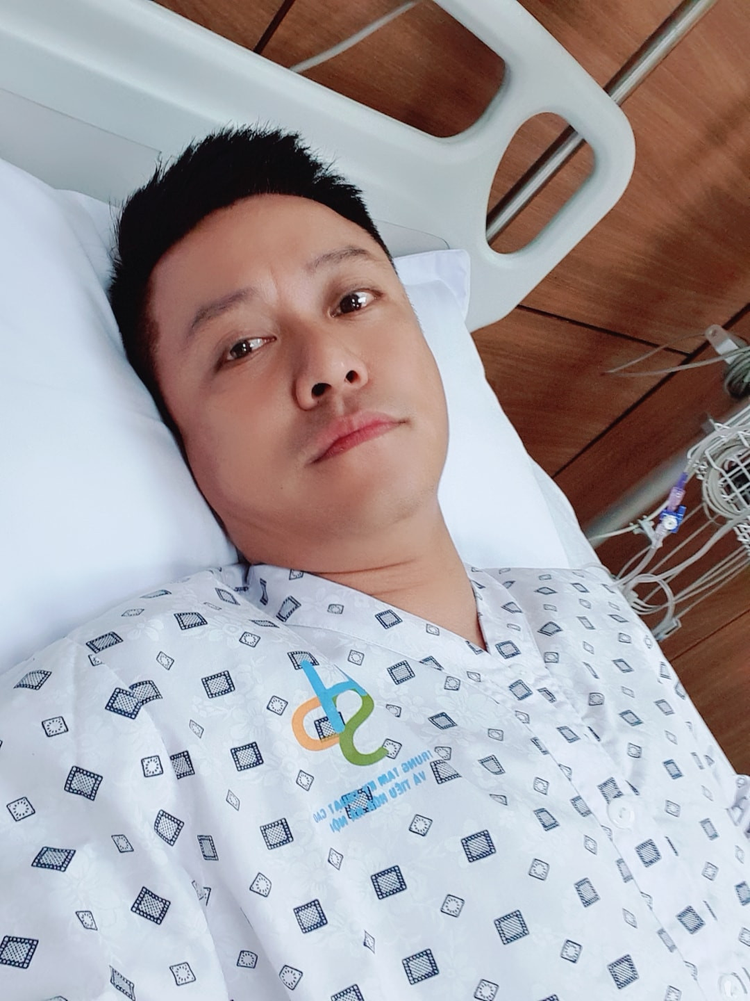 Tuấn Hưng bất ngờ nhập viện khiến fans lo lắng ảnh 3