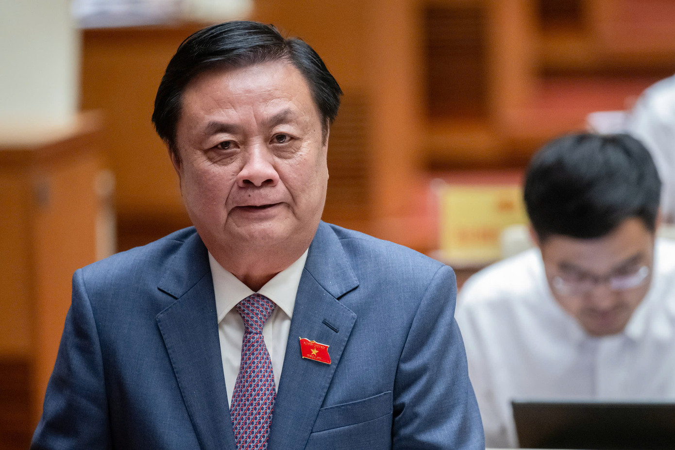 Bộ trưởng Nông nghiệp và Phát triển nông thôn Lê Minh Hoan trả lời chất vấn Bộ trưởng Nông nghiệp và Phát triển nông thôn Lê Minh Hoan trả lời chất vấn