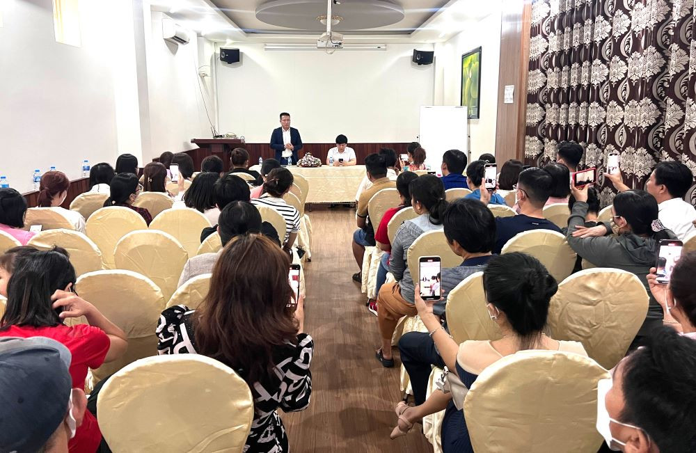 Toàn cảnh cuộc đối thoại giữa Shark Thủy và phụ huynh học sinh tại Bình Dương