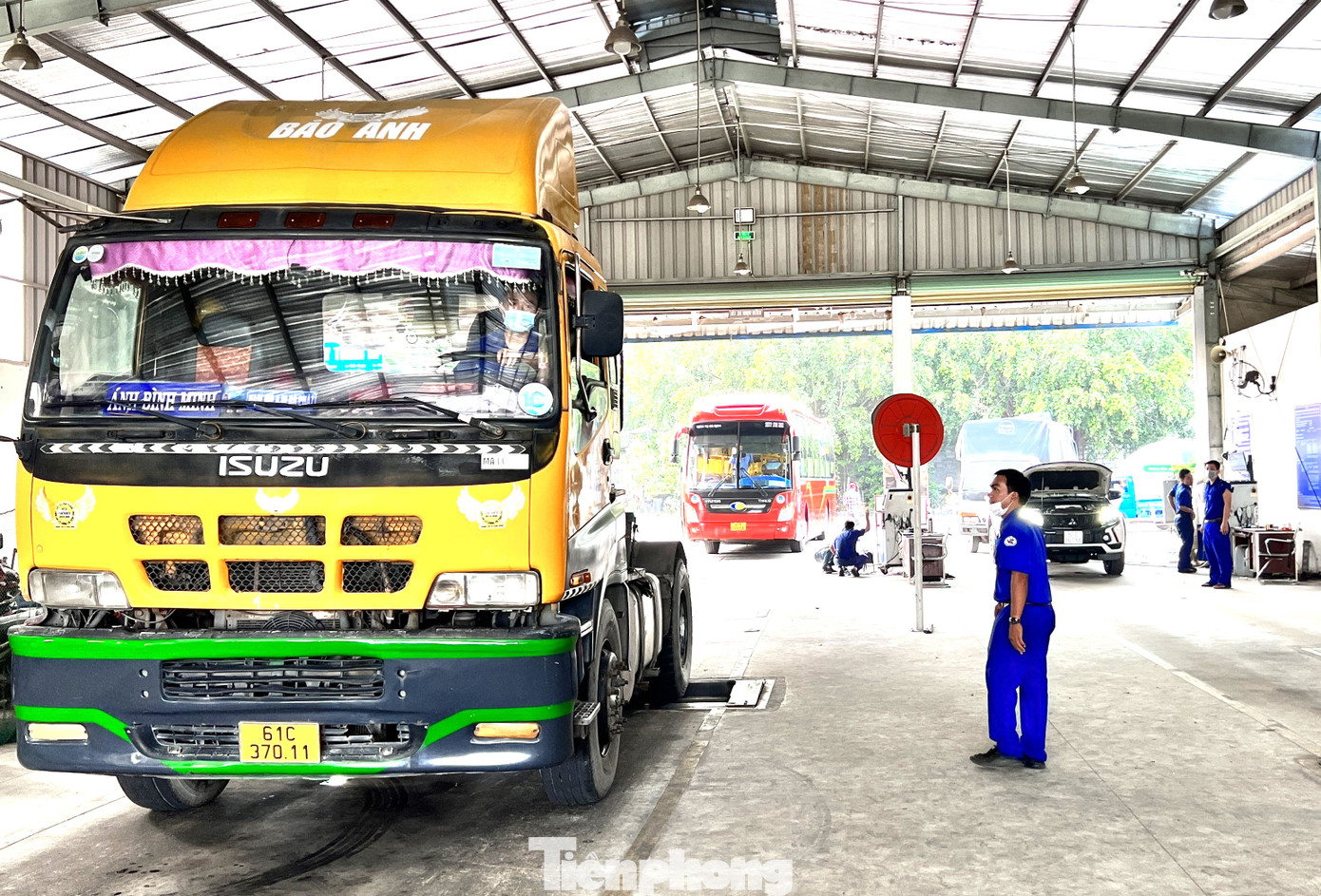 Các trung tâm đăng kiểm xe cơ giới ở Bình Dương tiếp nhận các phương tiện đã đăng ký kiểm định trực tuyến Các trung tâm đăng kiểm xe cơ giới ở Bình Dương tiếp nhận các phương tiện đã đăng ký kiểm định trực tuyến