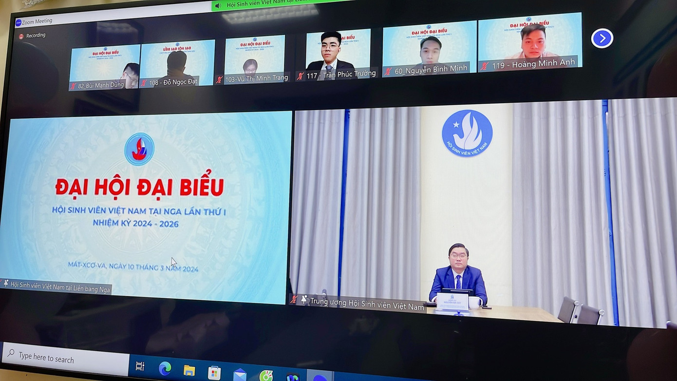 Anh Nguyễn Bá Cát - Phó Trưởng ban Thanh niên trường học T.Ư Đoàn, Phó Chủ tịch T.Ư Hội Sinh viên Việt Nam dự Đại hội tại điểm cầu Hà Nội.