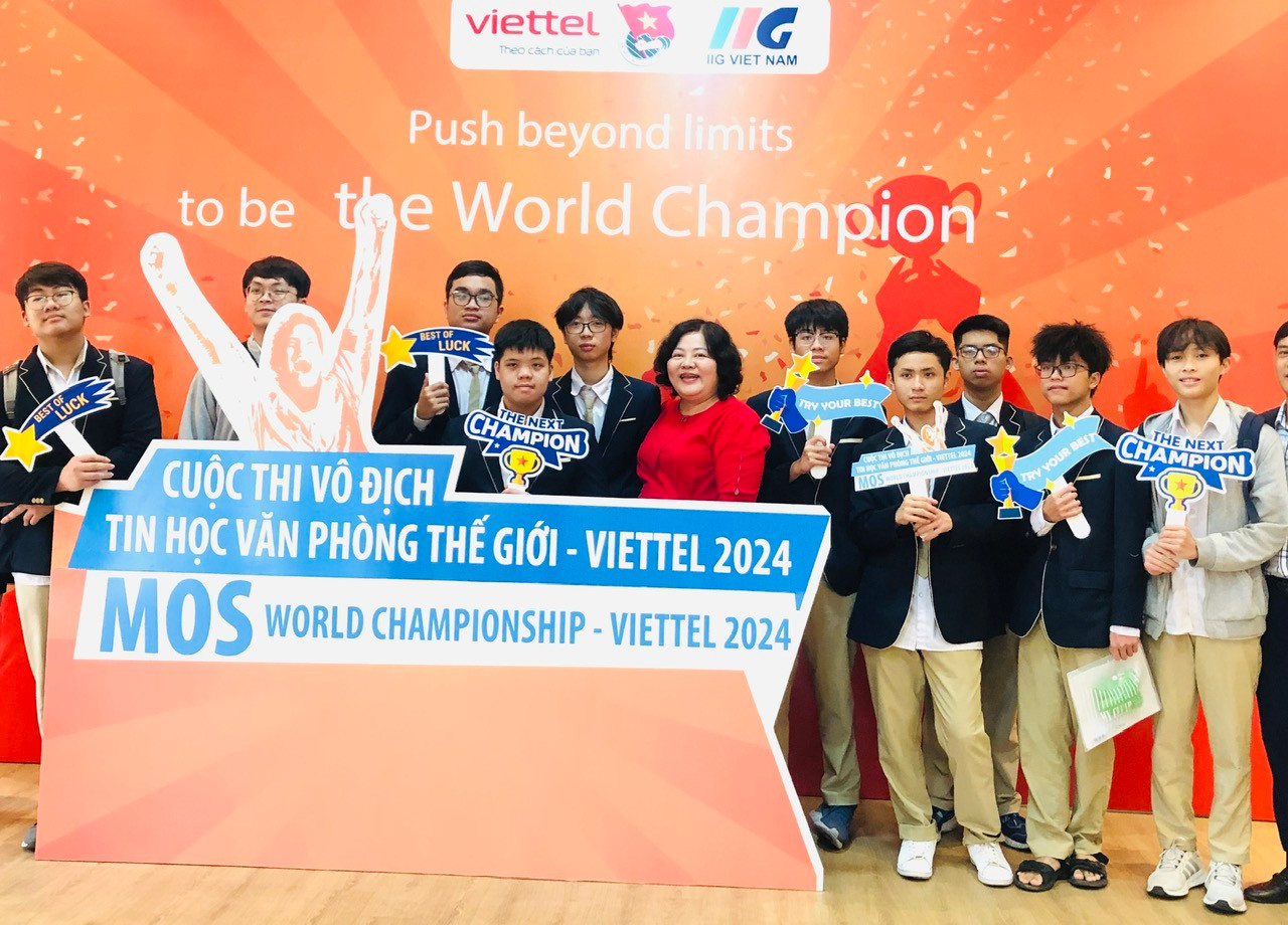 Không khí sôi động trước vòng loại quốc gia của cuộc thi Không khí sôi động trước vòng loại quốc gia của cuộc thi