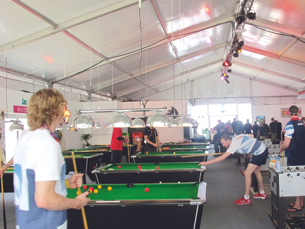 Không chỉ tổ chức ăn ở, tập luyện chu đáo, London còn rất quan tâm việc giải trí của các VĐV trong làng Olympic. Ảnh: Quang Thắng