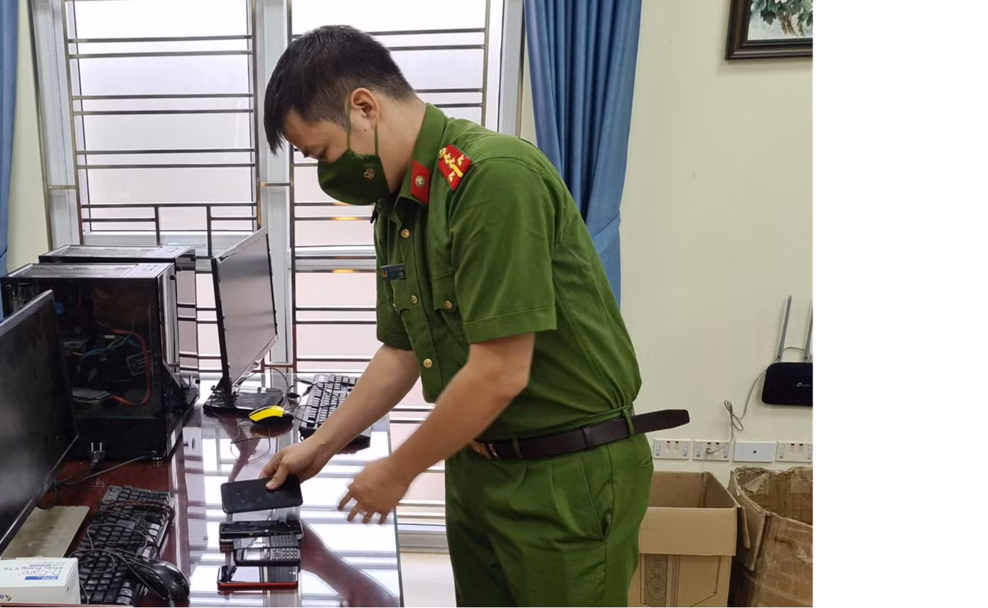 Tang vật vụ án.