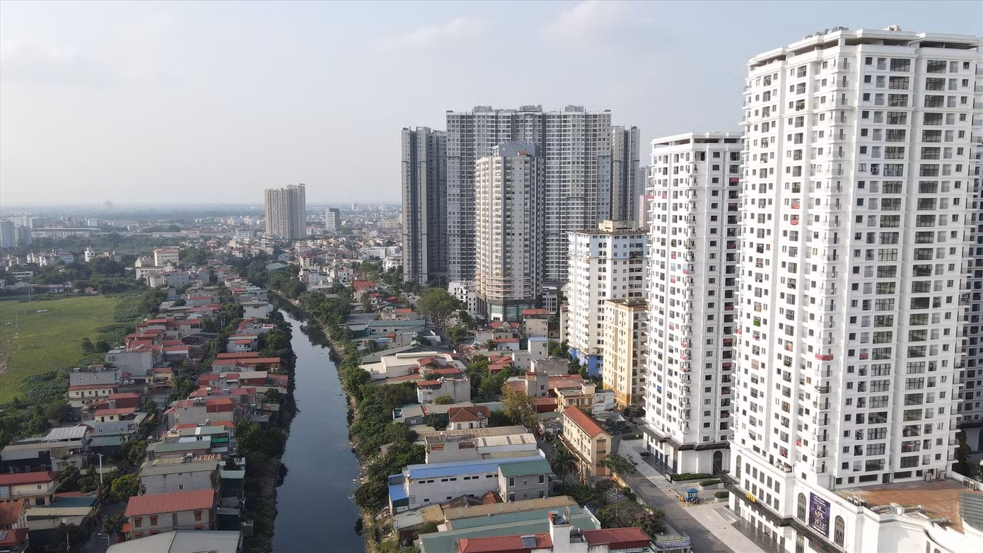 Theo đánh giá, nhiều quy định được sửa đổi, ban hành và đi vào thực tế sẽ tháo gỡ được nhiều khó khăn cho thị trường BĐS. Theo đánh giá, nhiều quy định được sửa đổi, ban hành và đi vào thực tế sẽ tháo gỡ được nhiều khó khăn cho thị trường BĐS.