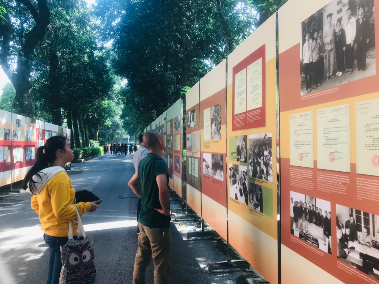 Không gian Triển lãm Sưu tập chữ ký và bút tích của Chủ tịch Hồ Chí Minh giai đoạn 1945–1969.