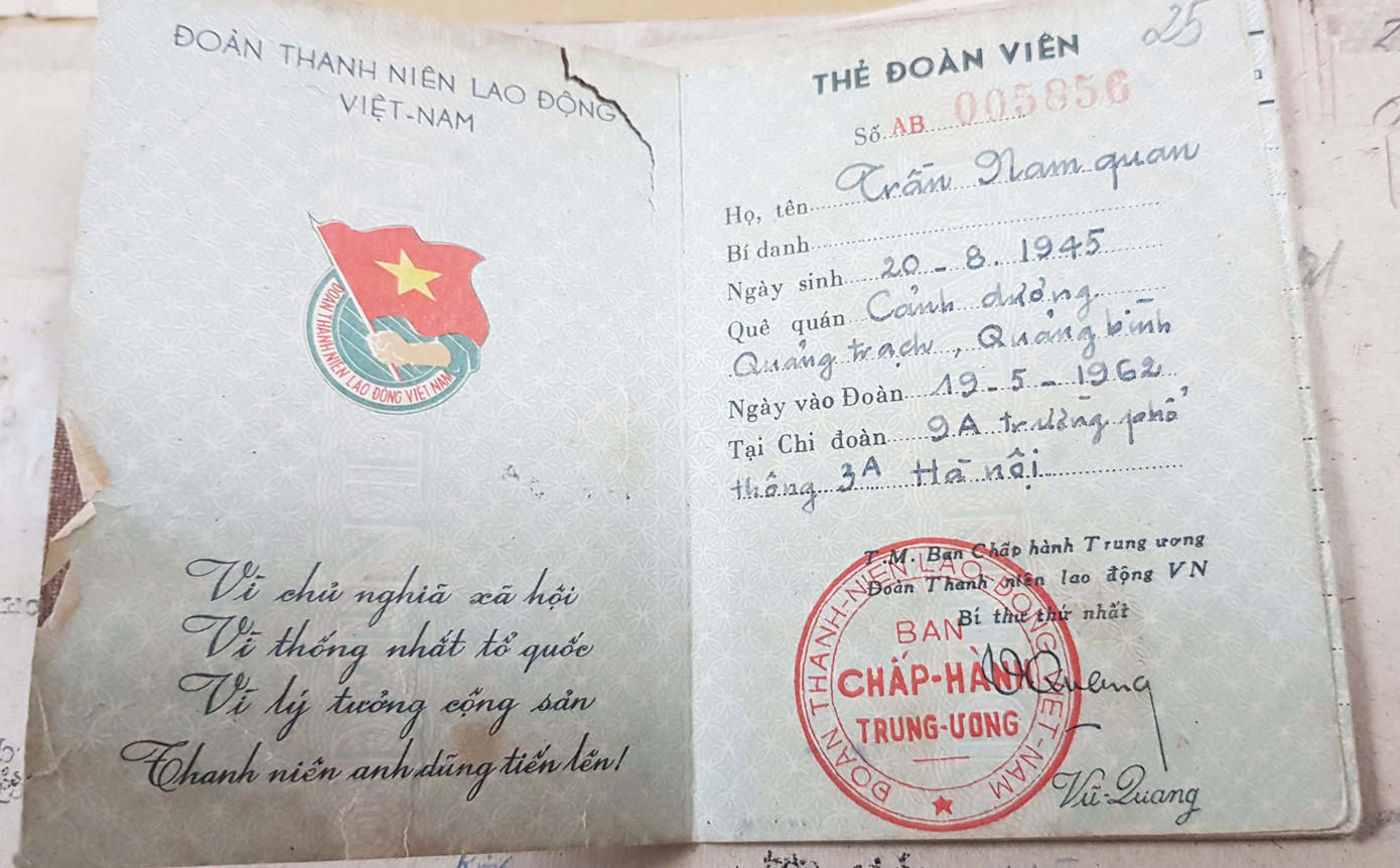 Thẻ Đoàn viên của một cán bộ đi B
