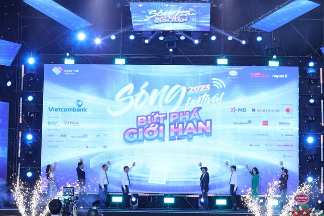 Lễ khai mạc Sóng Festival năm 2023 với chủ đề "Bứt phá giới hạn".