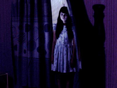 Cảnh trong phim Giữa hai thế giới