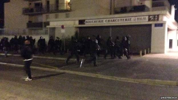 Nghi can 18 tuổi vụ thảm sát tòa soạn Pháp đầu hàng ảnh 3