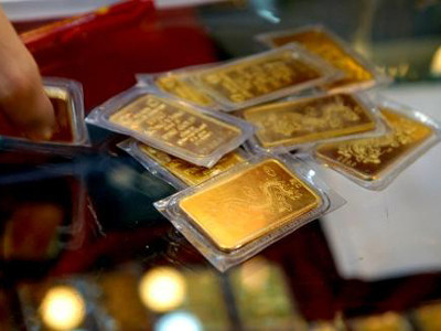 Giá vàng trong nước vượt ngưỡng 49 triệu đồng/lượng. Giá vàng trong nước vượt ngưỡng 49 triệu đồng/lượng