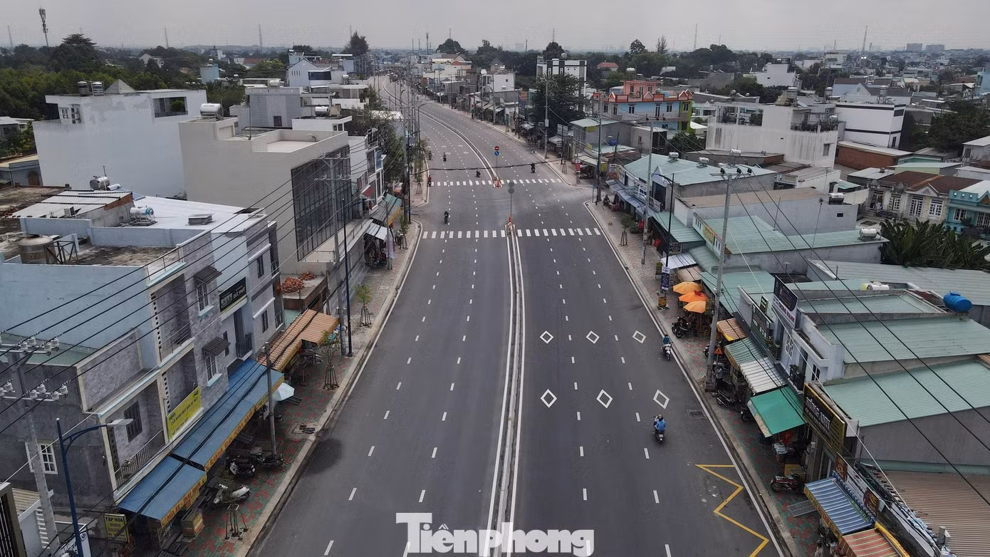 Đường Đặng Thúc Vịnh nhìn từ trên cao.