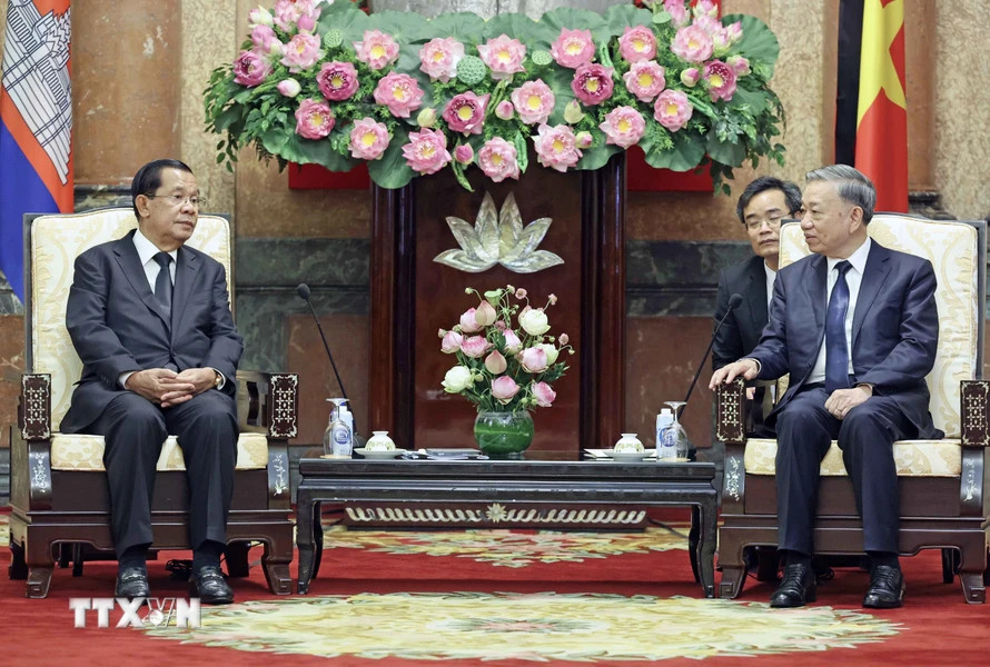Chủ tịch nước Tô Lâm tiếp Chủ tịch Đảng Nhân dân Campuchia, Chủ tịch Thượng viện Vương quốc Campuchia Samdech Hun Sen. (Ảnh: Nhan Sáng/TTXVN) Chủ tịch nước Tô Lâm tiếp Chủ tịch Đảng Nhân dân Campuchia, Chủ tịch Thượng viện Vương quốc Campuchia Samdech Hun Sen. (Ảnh: Nhan Sáng/TTXVN)