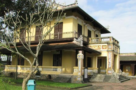 Một góc cung Diên Thọ ngày nay. Ảnh: Khánh Tường. Một góc cung Diên Thọ ngày nay. Ảnh: Khánh Tường