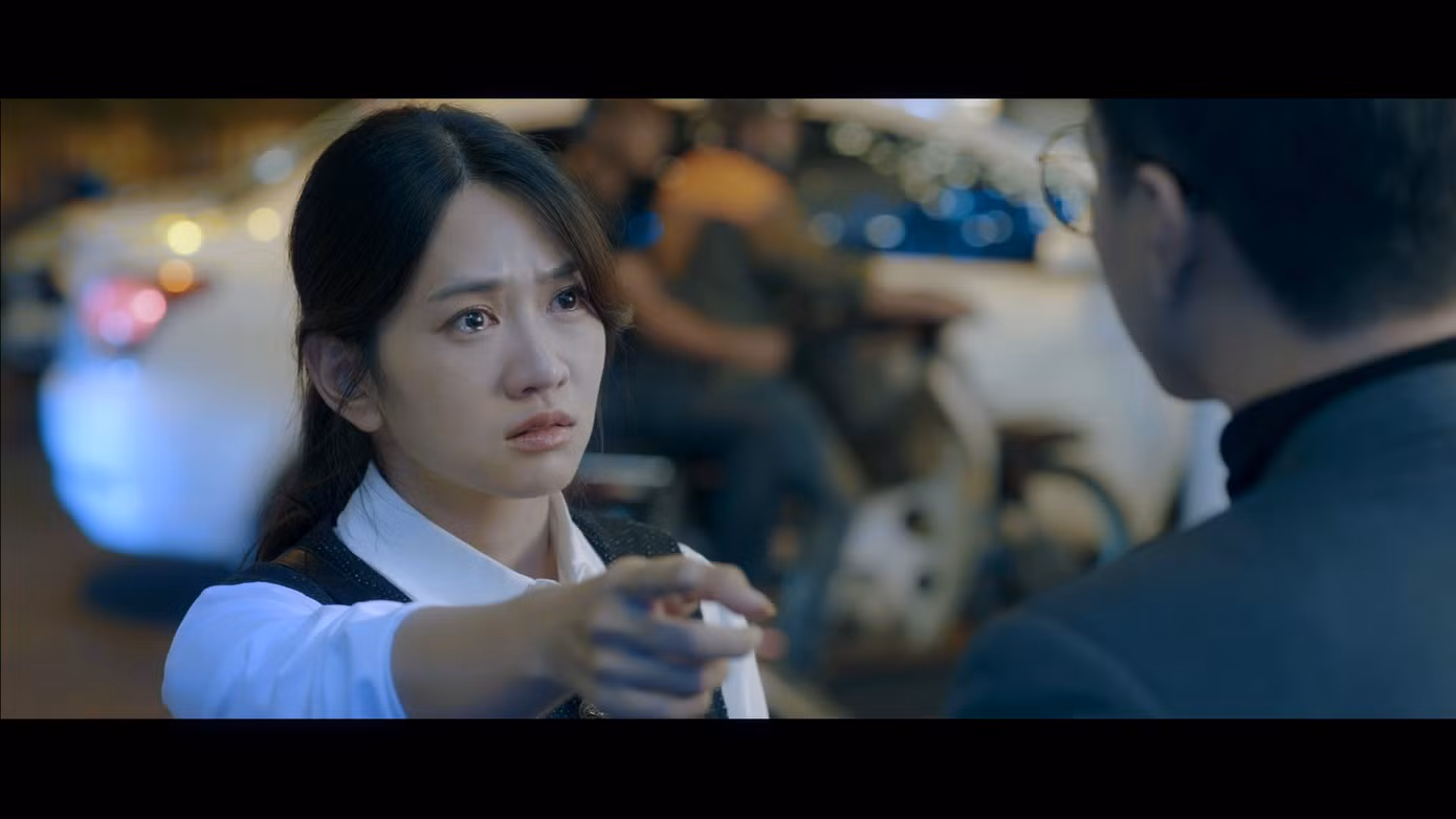 Vai diễn cô gái mồ côi của Xuân Anh (Lê Bống). Vai diễn cô gái mồ côi của Xuân Anh (Lê Bống).