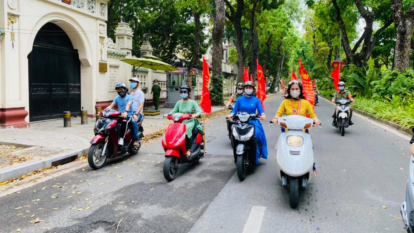 Tỷ lệ cử tri toàn quốc đi bầu cử đạt 98,43% ảnh 59 Tỷ lệ cử tri toàn quốc đi bầu cử đạt 98,43% ảnh 59