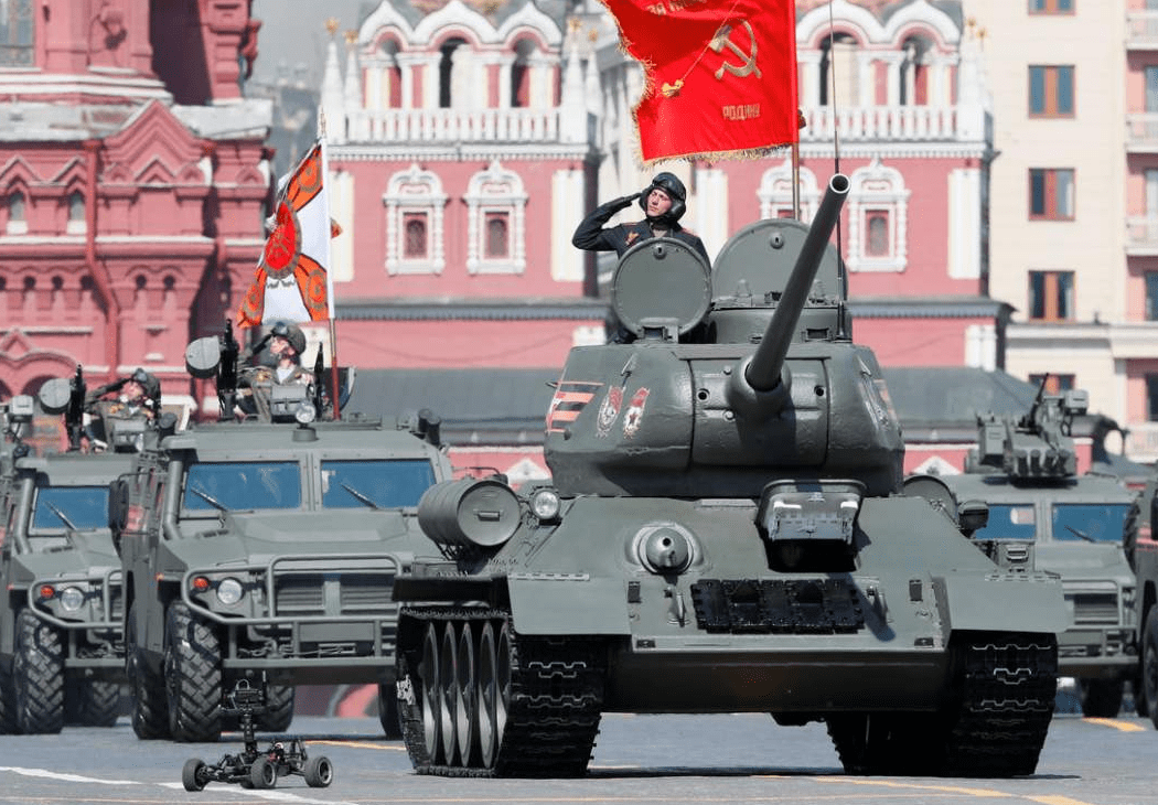 Nga phô diễn sức mạnh quân sự tại lễ duyệt binh Ngày Chiến thắng 9/5 ảnh 9
