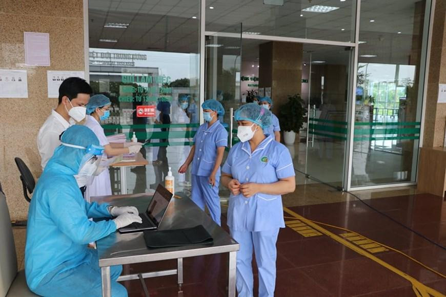 Tại Bệnh viện Bệnh Nhiệt đới Trung ương cơ sở 2 có 705 người tham gia bầu cử. (Ảnh: PV/Vietnam+) Tại Bệnh viện Bệnh Nhiệt đới Trung ương cơ sở 2 có 705 người tham gia bầu cử. (Ảnh: PV/Vietnam+)