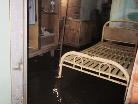 Thu dọn phòng để chạy lũ