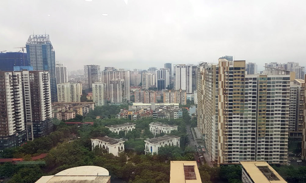 Mua gom nhà đất giữa dịch COVID-19: Nhà đầu tư cần thận trọng ảnh 1